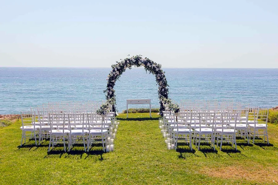 Wedding flowers in Paphos.