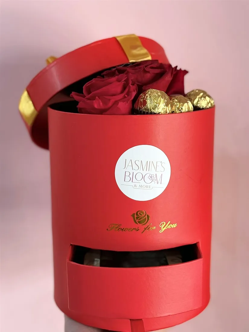 Rose hat boxes